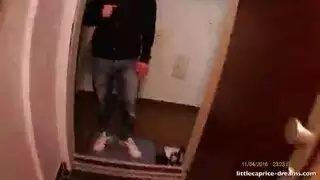 ذلك الجسد الصغير الساخن مصمم للجماع المستمر