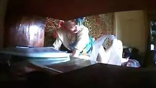 تصوير سري: شاب روسي يقدم ضربات قوية