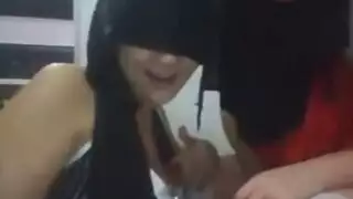 فيلم سكس تركي طويل: نساء محجبات يستكشفن رغبات مثلية