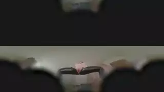 رغبة رقمية: سكس قوي في عالم افتراضي