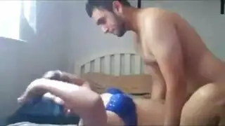الشاب يمارس الجنس مع عمته بوضعية حميمة