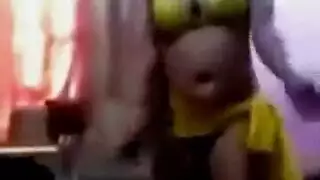 رقص البكيني الصريح للفتاة العراقية خيال جنسي داخلي