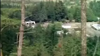 نيك في كل مكان من الغابة إلى الماء