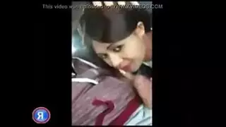 جميلة عربية ساخنة تتوسل لقضيب عميق وتقذف بصوت عالٍ