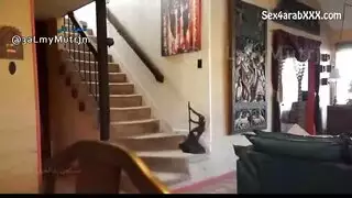اب ينيك زوجته وبناته