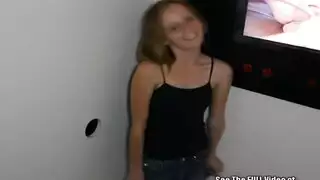 حفل زواج القاع الأحمر في سن المراهقة مثليه