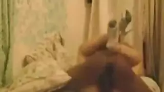 قحبة لبنانية تتناك من العامل الافريقي