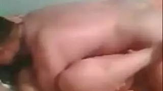 فتاة مصرية حارة في مشهد إباحي صريح