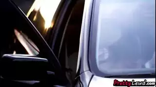 فالنتينا نابي تأخذ عدة أعضاء ذكورية في جلسة فجور