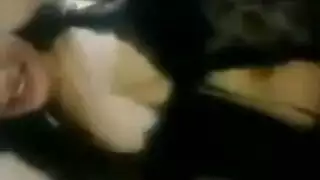 لسة متصورة: رقصة مغرية وأنات صريحة لبنت مصرية