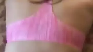 عرض صريح لجسد عاري لا تشوبه شائبة