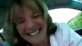 إباحية بين الأعراق: زوجة خائنة تحصل على إيلاج مهبلي بعد تدليك