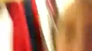 لاتينا بفرج مبلل تبتلع قضيبًا أسود سميكًا في مشهد إباحي صريح