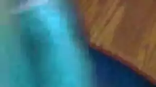 مداعبة أثداء سمراء تنتهي بقذف فوضوي على الوجه