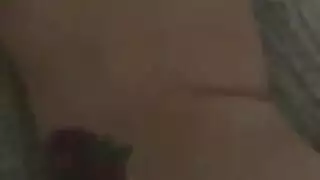 إشباع رغباتها: آسيوية عاهرة تأخذ قذفًا شرجيًا