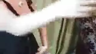 رقص مثير يتطور إلى جنس جماعي صريح