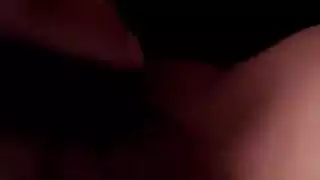 مراهقة عربية ساخنة تستمني حتى النشوة