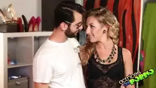بنات سمان يتناجين بل حمام