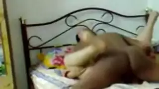 رجل اسود ينيك بكل قوه وشهو