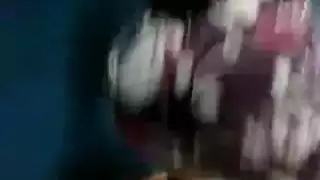 عبادة زب الشاب الأشقر والنيك