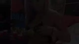 نيك في الكس البنطلون