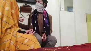 هذه العاهرة المجنونة لا تمل من ذلك القضيب الصلب
