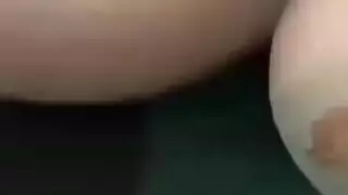 لعب شرجي صريح مع إدخال موزة – تم تصويره من منظور الشخص الأول