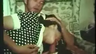 ٧ حمام سائل منوي لحلماتها الوردية المثالية