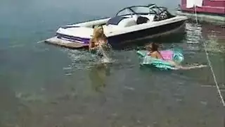 سحاق حك كس ف الكس ف الحمام