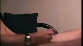 مهبل مثقوب يفتح على مصراعيه، مستعد للضرب العميق