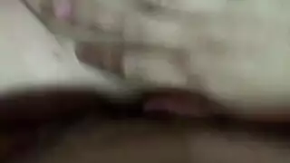 شرج قاسٍ لمراهقة آسيوية: شاب أبيض يضرب والفتاتان تلعقان وتئنان