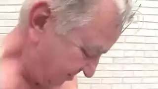 ألعاب جنس مراهقات: نقود مقابل مص عميق