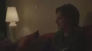 مشهد سحاق عربي صريح: لعق كس قوي وتدفق سوائل