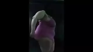 بنت تطلب من ابيها ينيكها مترجم
