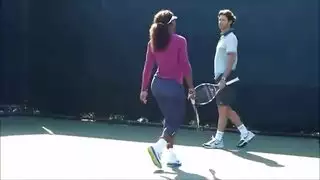 الزوجة الساخنة كبيرة الصدر تحب الوضعية الكلابية الشرجية العنيفة