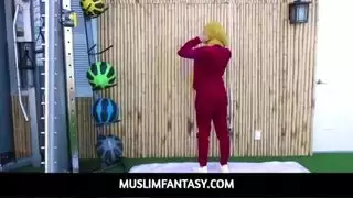 سكس تناك من مدرب اليوغا