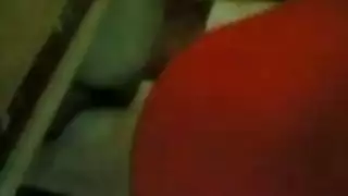 امرأة كحبه خليجيه ترقص وتنتاك اسنابي