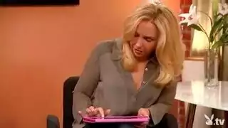 مكتبة أشرطةك الجنسية الشخصية