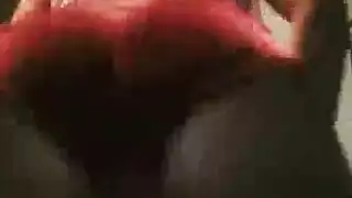 إيميلي دي تصرخ في نشوة من الضرب المكثف من الخلف