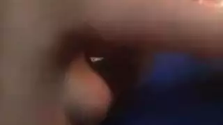 حصرياً: العذراء الآسيوية تفقد عذريتها بهزاز