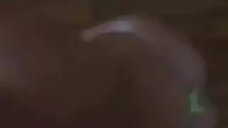 الشقراء الروسية المثيرة في فيلم إباحي عن ألعاب جنسية