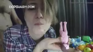 جماع محرم جماعي: الأب وبناته في جلسة إباحية