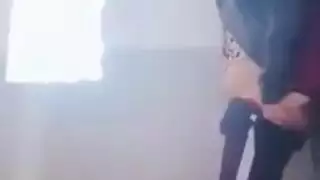 تلميذ والمعلمة