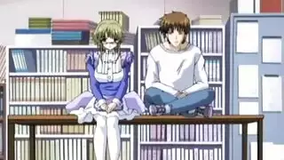 مراهقة الأنيمي تئن وهي تركب قضيبًا سميكًا بعمق