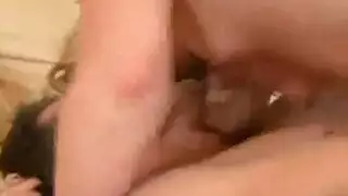 أسبوع أحمر إباحي: ضربات مهبلية وقذف داخلي