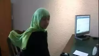 مدير مع موظفة في الجنس