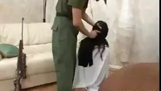 هوس آسيوي فموي: جنس لساني وشراب السائل المنوي الإباحي