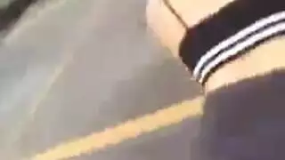 قضيب أزرق عملاق يمارس الجنس الخام بقوة