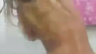 شريط جنسي صريح لأم تحت التخدير