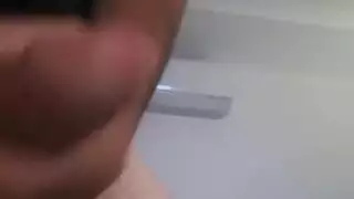 ميلف شقراء مثيرة سارة جاي تتوق لقضيب الصباح